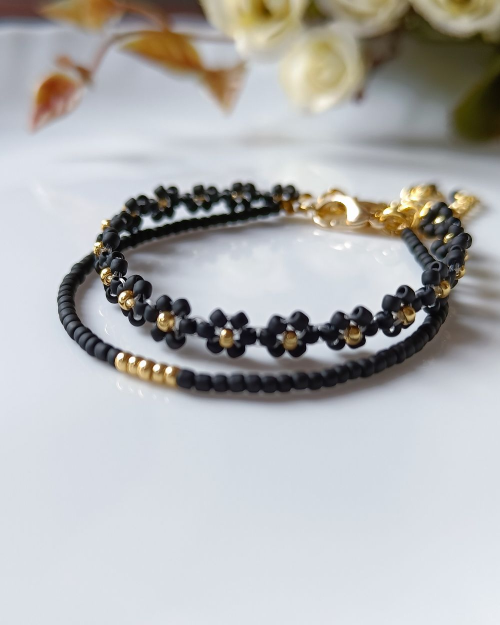 Unique and statement style flower beaded bracelet that is handmade with high quality Japanese seed beads and makes a perfect choice to gift your loved ones