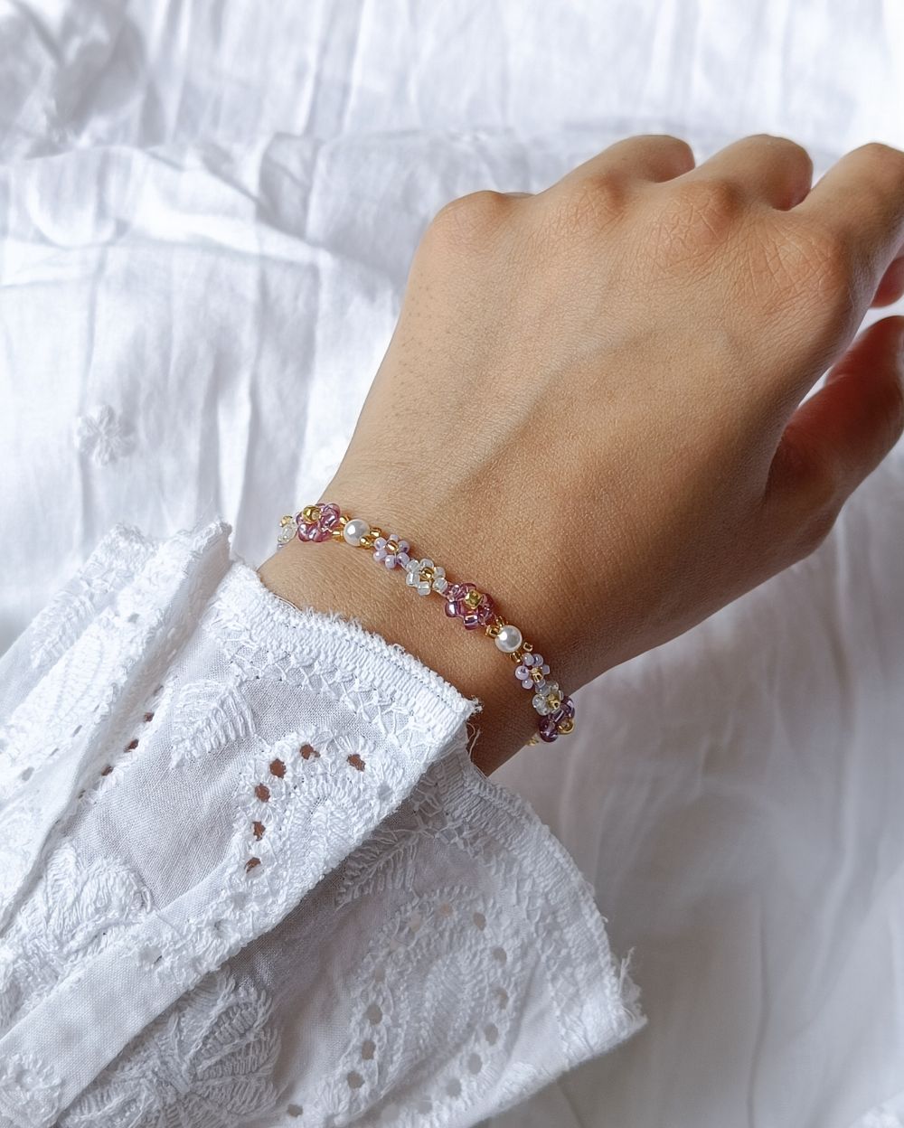 Purple flower beaded bracelet to gift your best friend who loves BTS