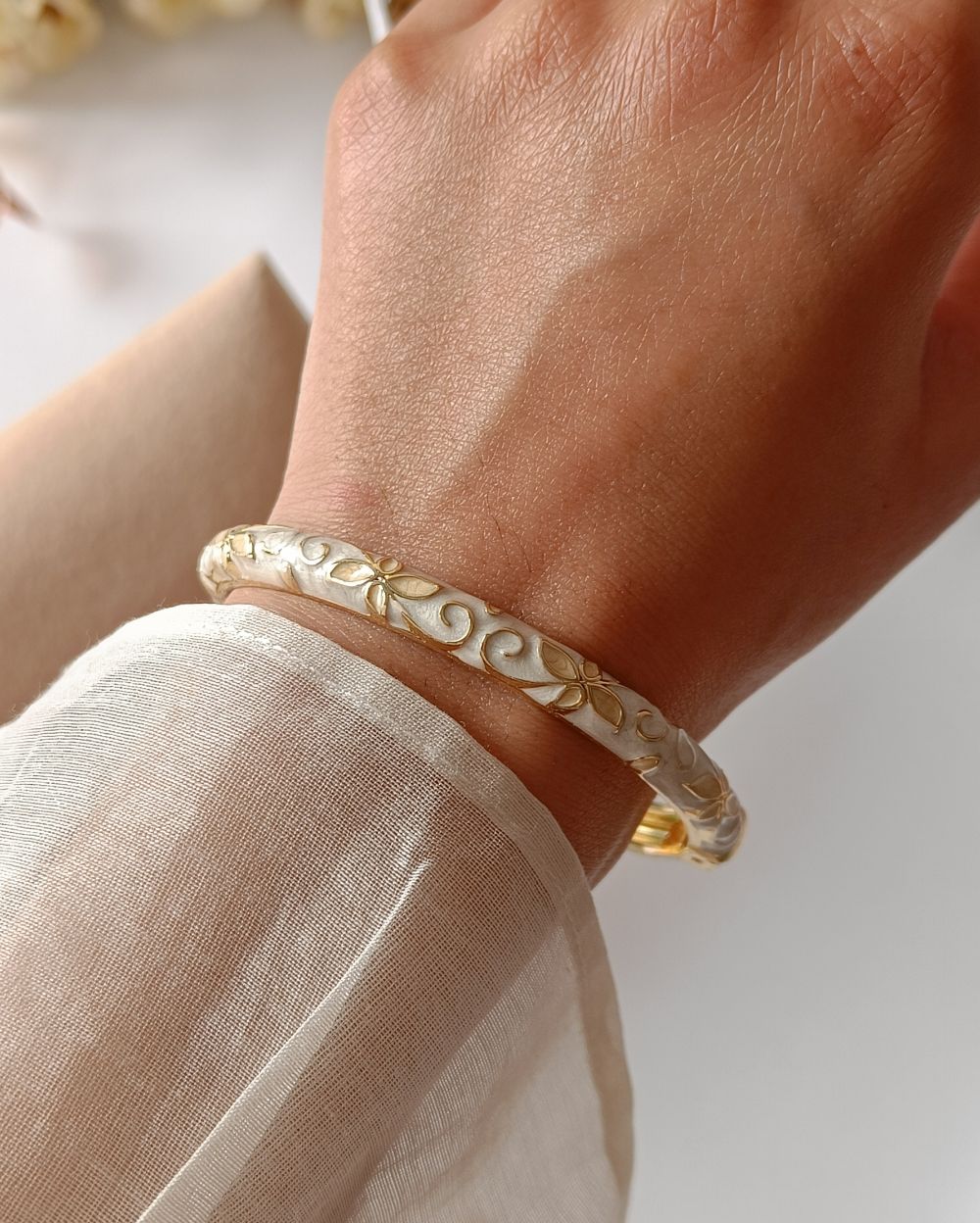 Enamel Flower Bangle - Ivory and Gold