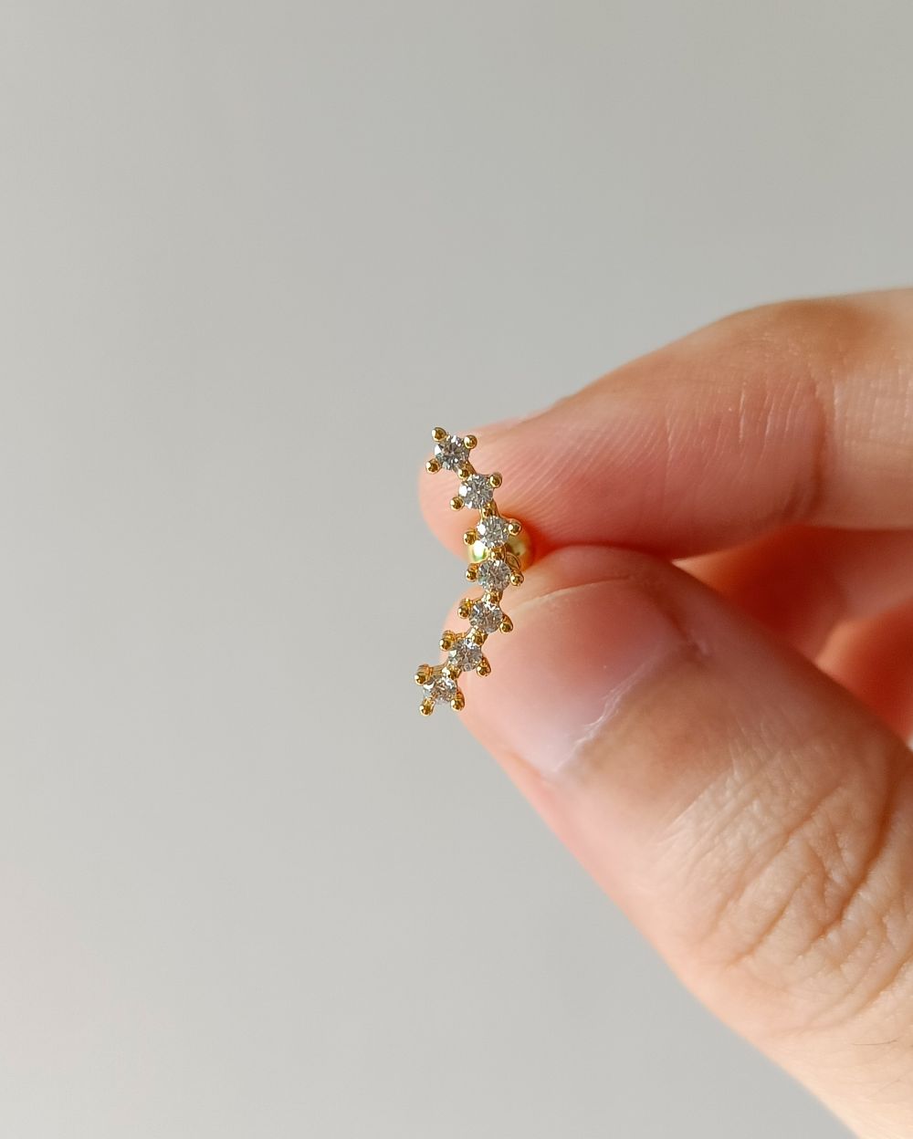 Curved Zircon Cartilage Stud - Stainless Steel