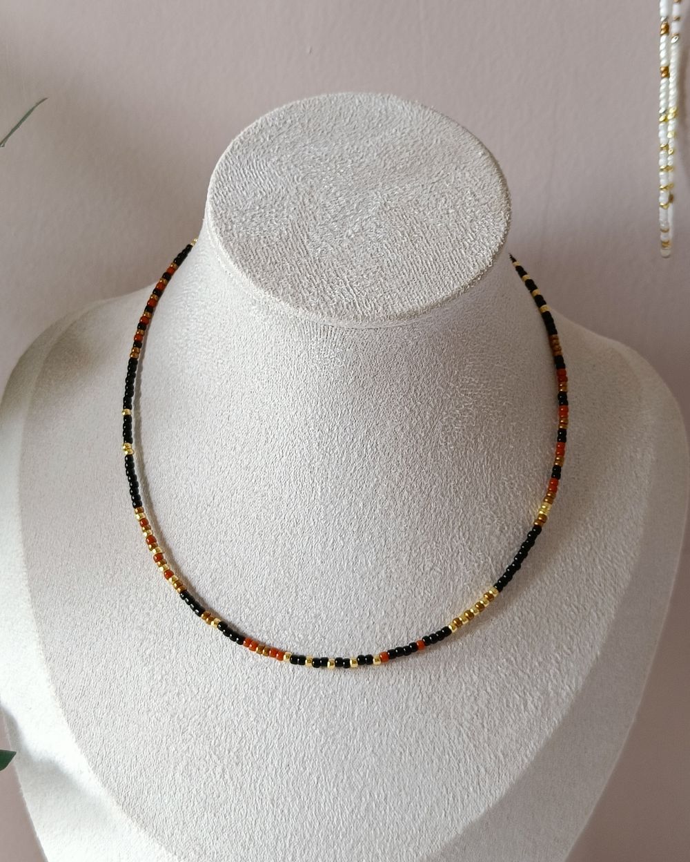 Dainty Bracelet/Necklace - Black