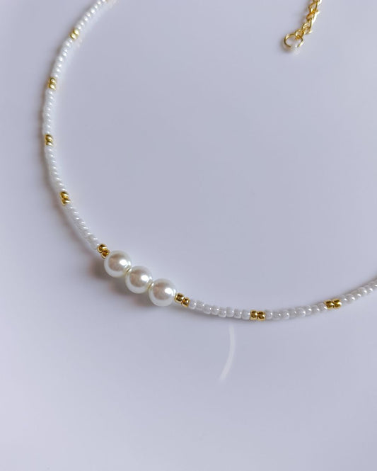 Minimal Ivory color Beaded Necklace that is handmade with high quality Japanese seed beads and Pearls.