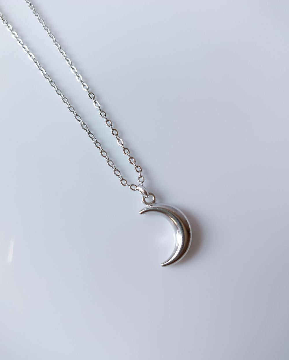 Minimal Moon Necklace