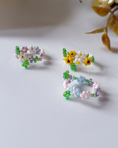 Beaded Ring - Fleur