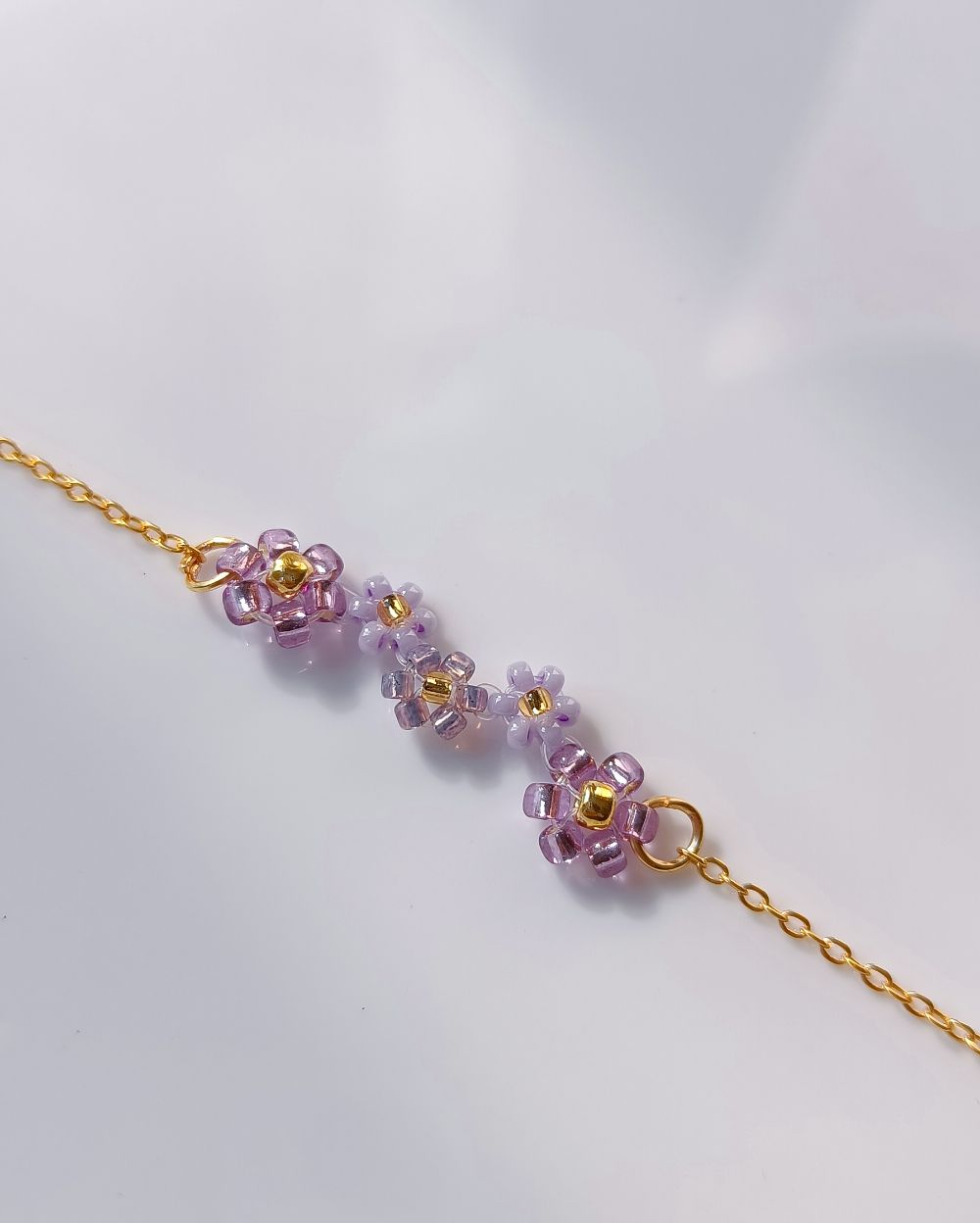 Minimal Flower Bracelet - Purple