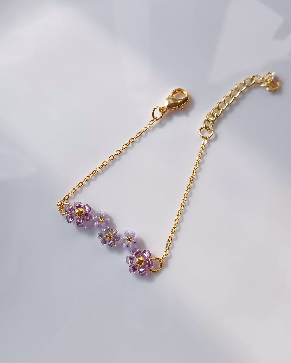 Minimal Flower Bracelet - Purple