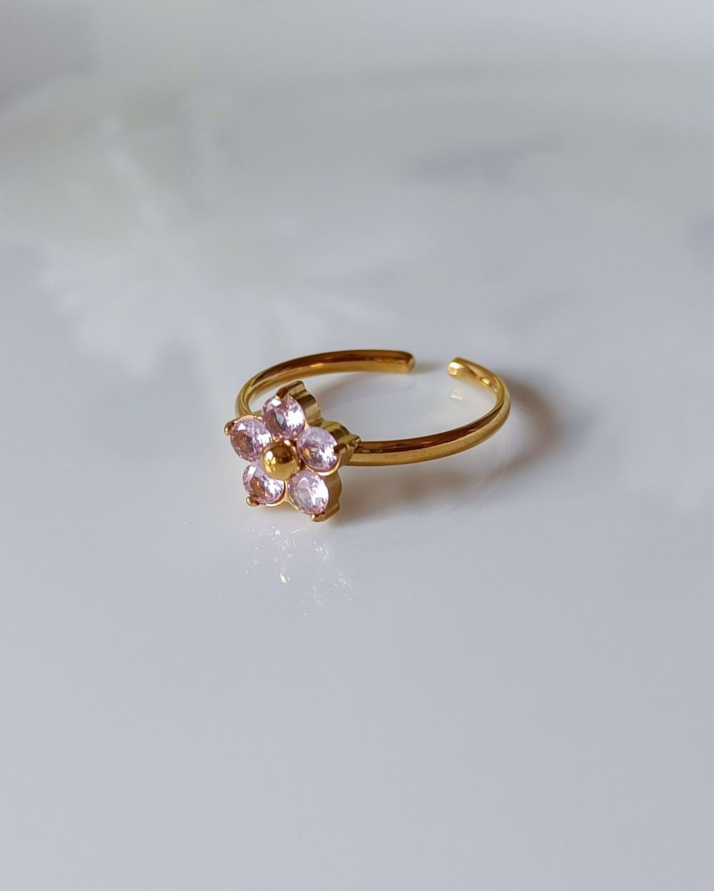 Zircon Flower Ring - 18K PVD Plated Stainless Steel