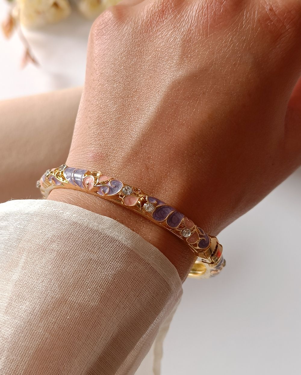 Enamel Bangle with Rhinestone
