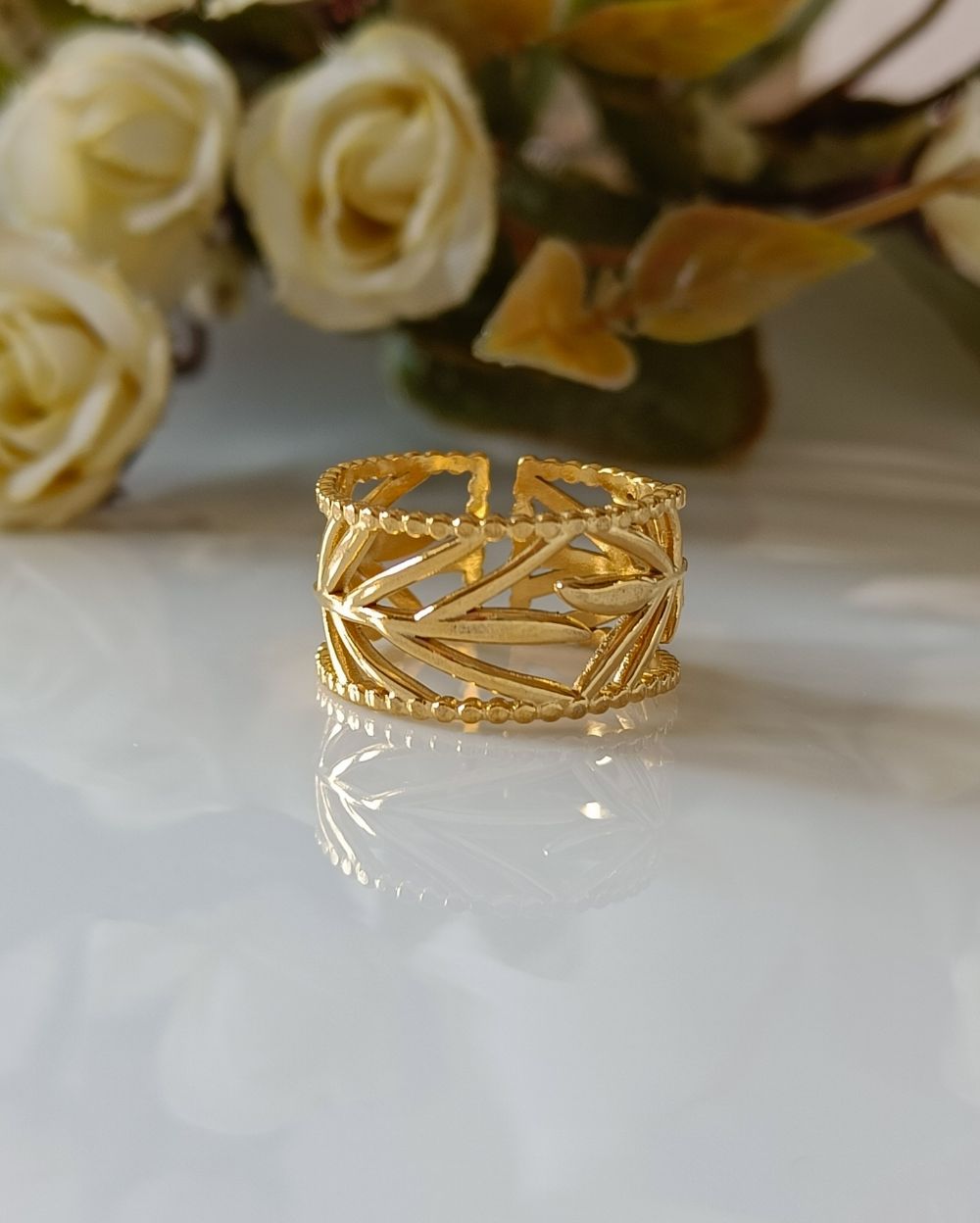 Leaf Texture Band Ring - 18K PVD Plated Stainless Steel