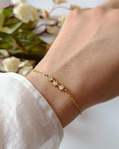Dainty Zircon Bracelet - 18K PVD Plated Stainless Steel