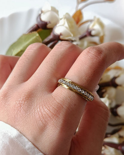 Dainty Spin Band - 18K PVD Plated Stainless Steel