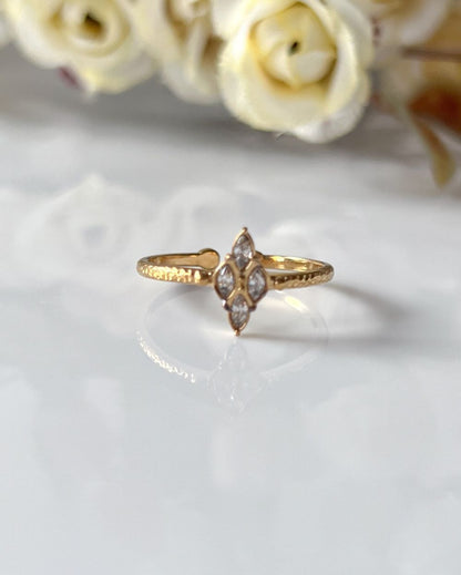 Vintage Inspired Zircon Ring - 18K PVD Plated Stainless Steel