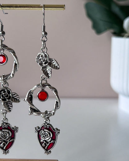 Gothic Rose Motif Earrings - Alloy