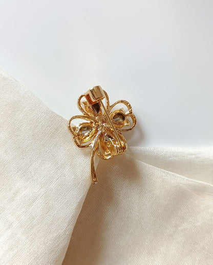 Clover Brooch Pin