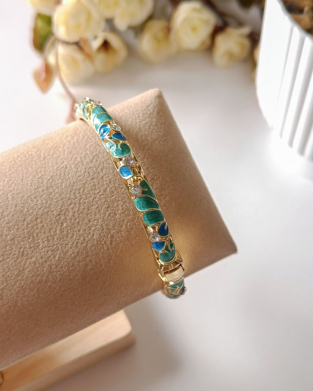 Enamel Bangle with Rhinestone